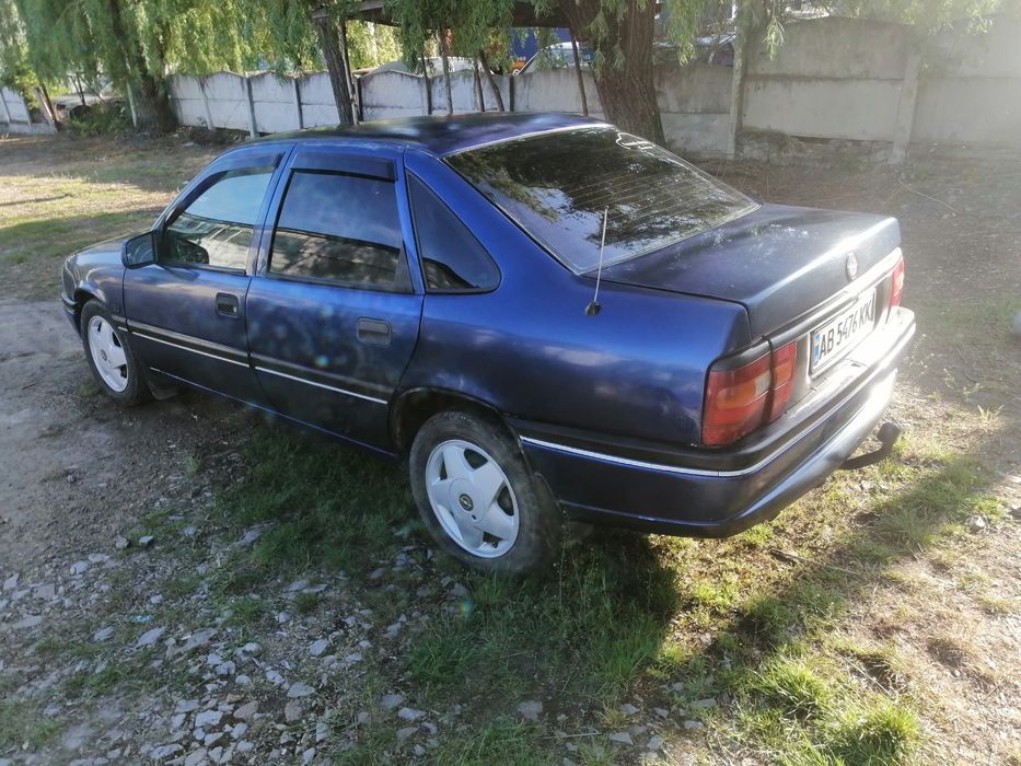 Opel Vectra A 2.0 газ/Бензин