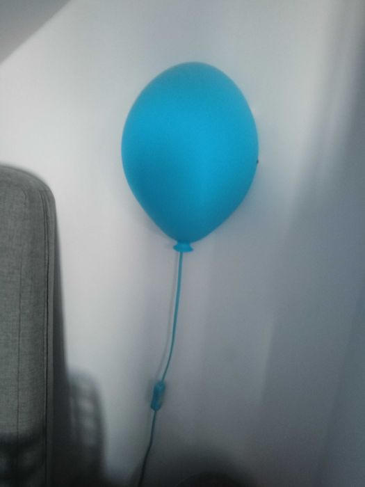 Półki chmurki i lampa balon ikea