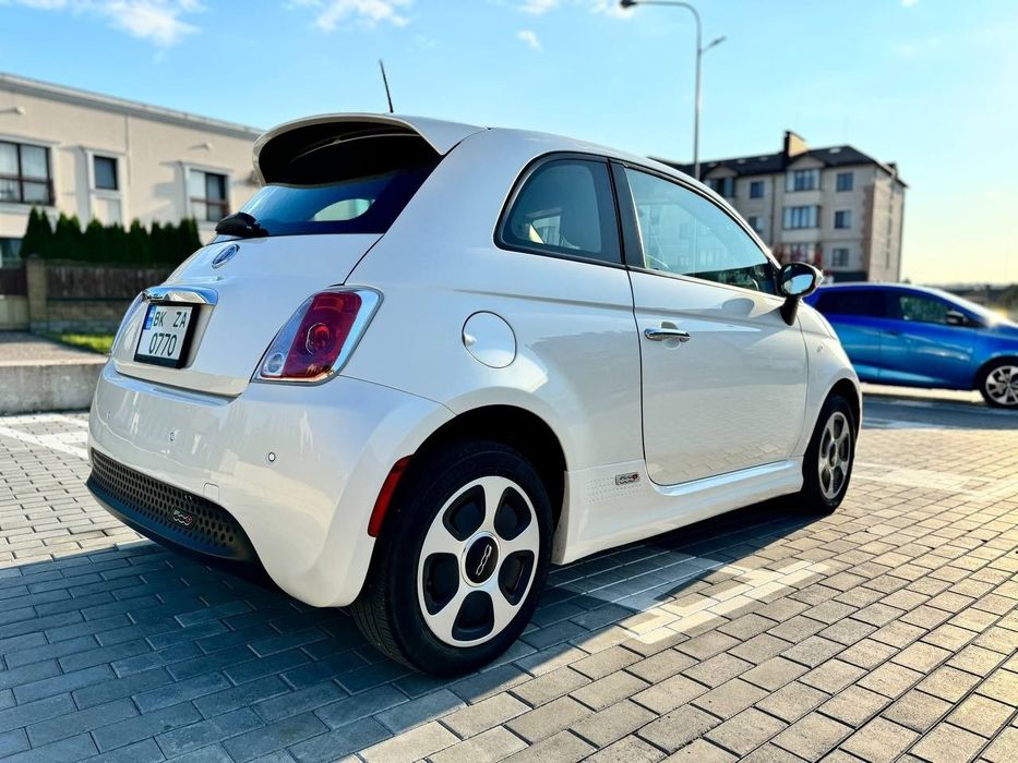Продам Fiat 500E / електромобіль