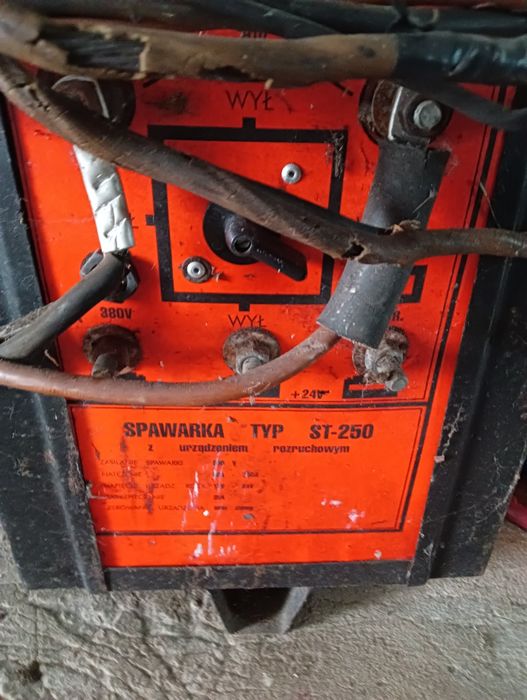 Spawarka ST-250 z rozruchem