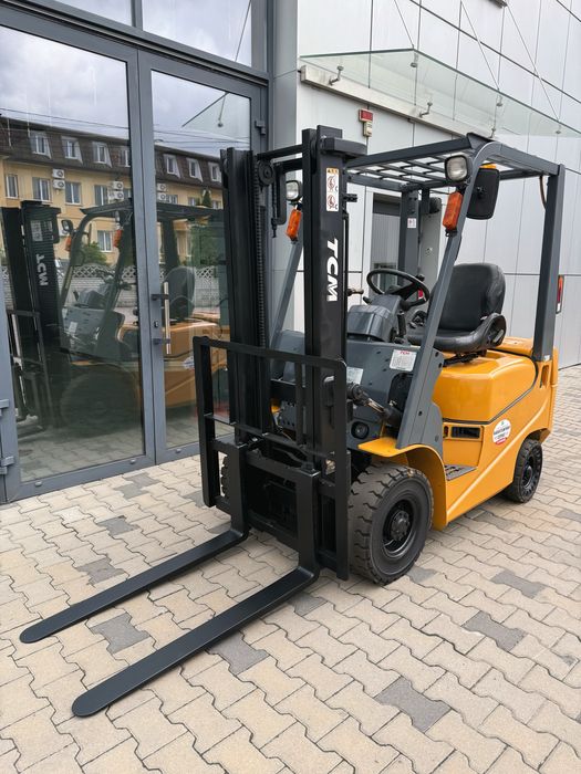 Навантажувач, погрузчик, кара TCM FG18T9H 2004