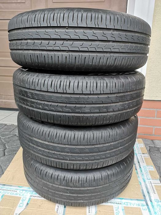 Opony z felgami do Toyota Yaris 2024