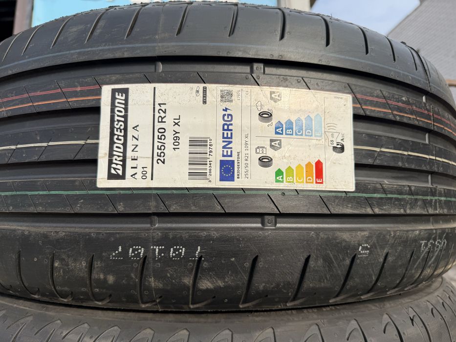 255/50 r21 Bridgestone Alenza 001 НОВАЯ
