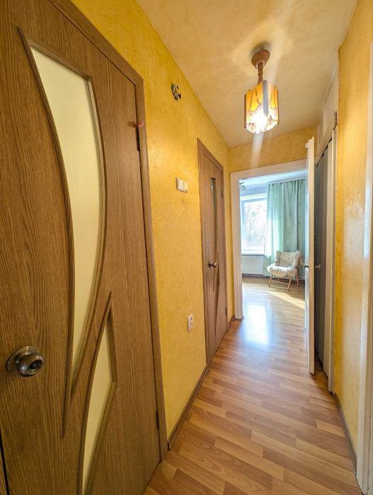 Продам 3-х кімнатну квартиру