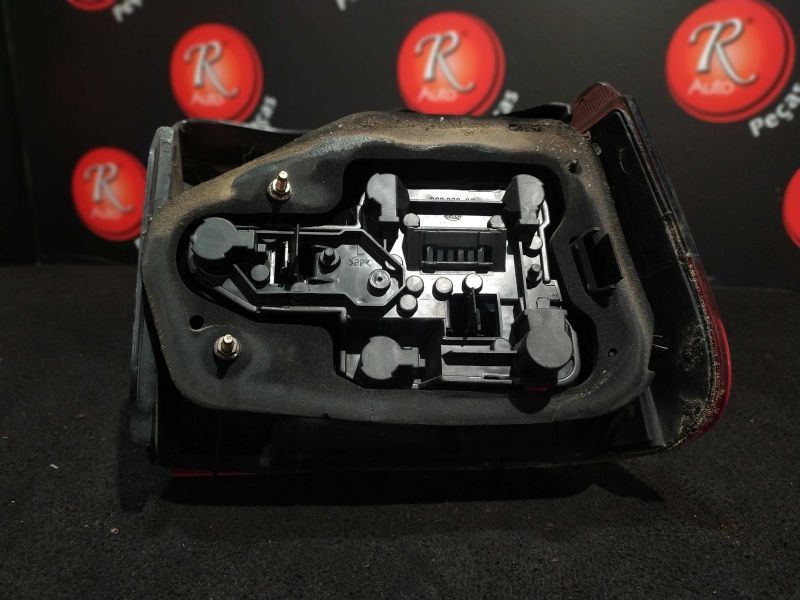 Farolim Stop Esq Seat Ibiza Ii (6K1)