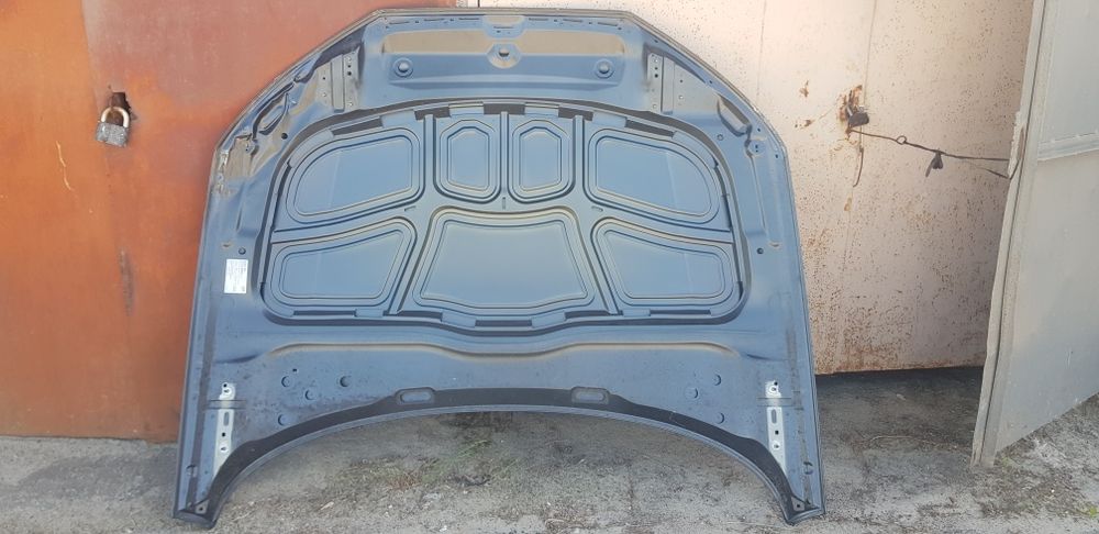 Продам капот Audi a4 b9