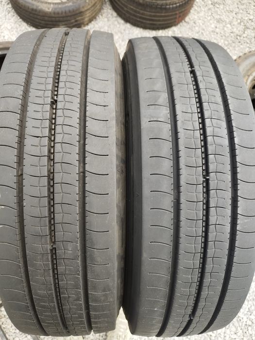 215/75/17.5 128/126 M Brigstony R- Street 002