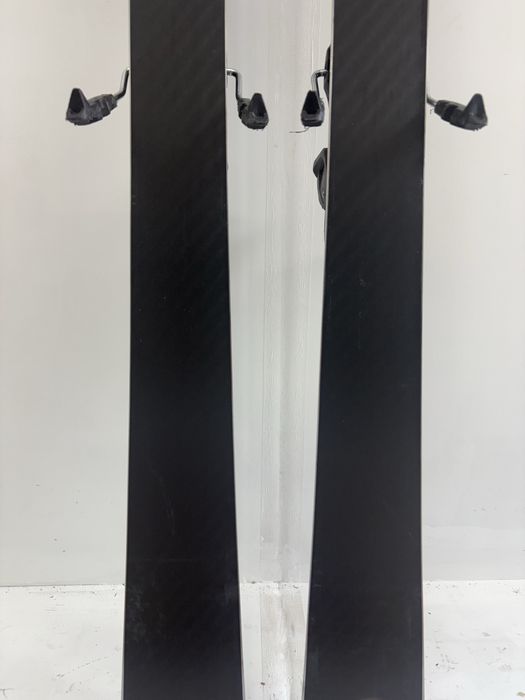 Narty Stöckli Laser MX 152 cm