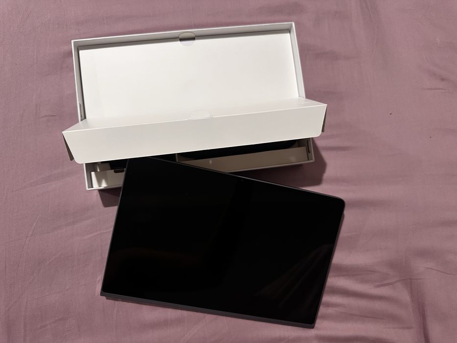 Планшет Lenovo Tab Plus 8/256