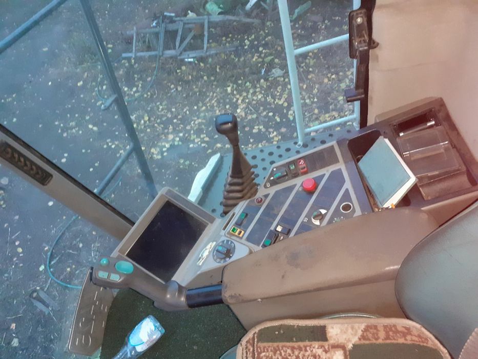 Продам Комбайн   Claas lexion 480