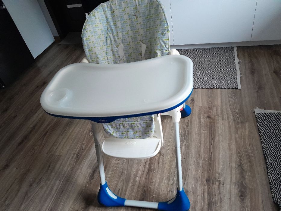 Крісло для годування