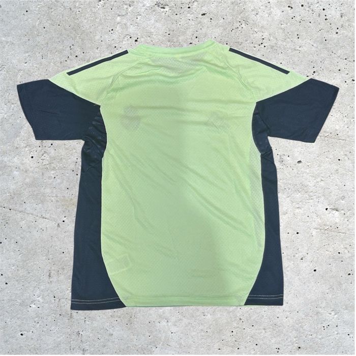 Conjunto Adidas / Real Madrid 2025