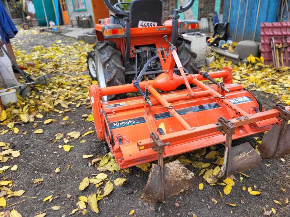 Тракторець Kubota GL221