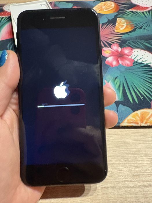 Iphone SE 2020 czarny