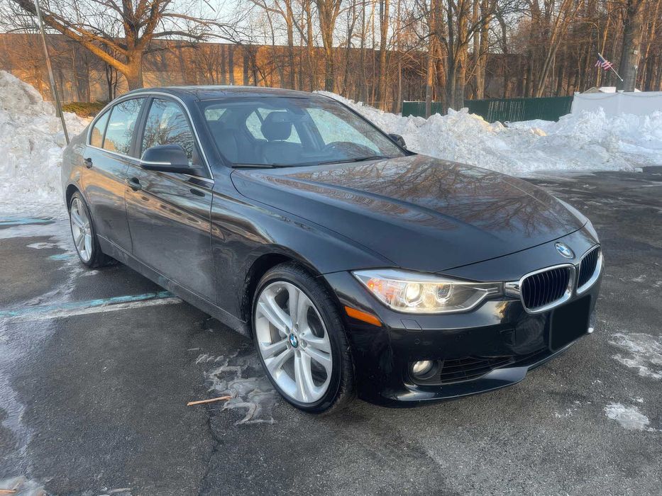 BMW 3 Series      2016