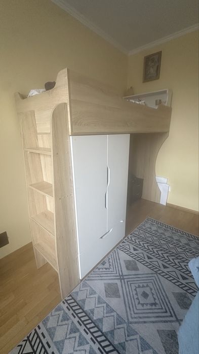 Ліжко чердак ( стрих)