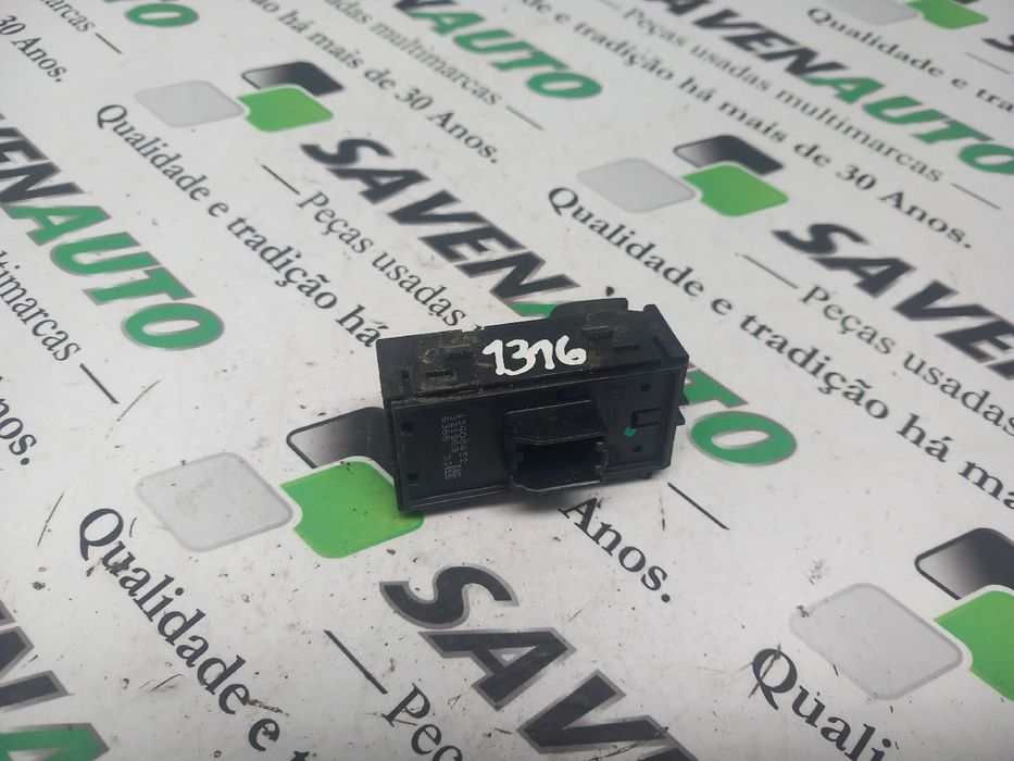 Comando / botão / interruptor vidros trás direito OPEL Astra K