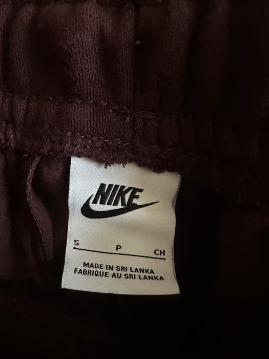 Штани Чоловічі Nike Sportswear Club Fleece Joggers BV2671-652