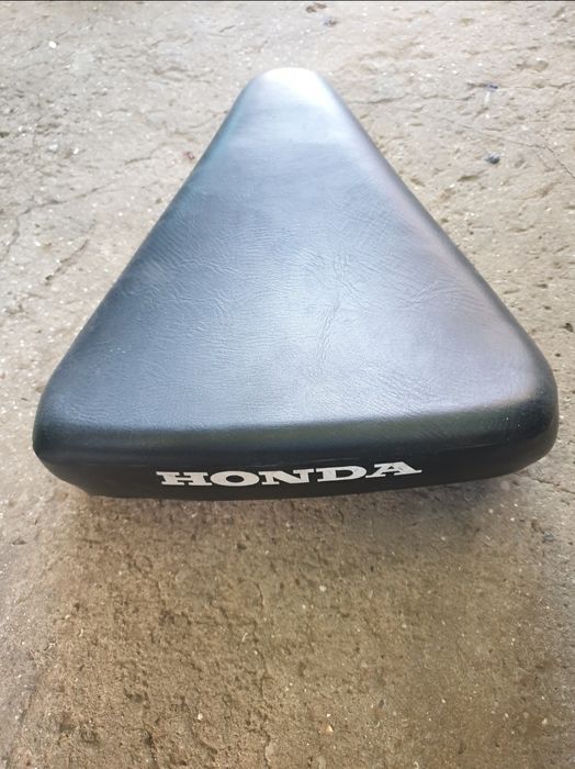 Сиденье Honda Super Cub оригинал