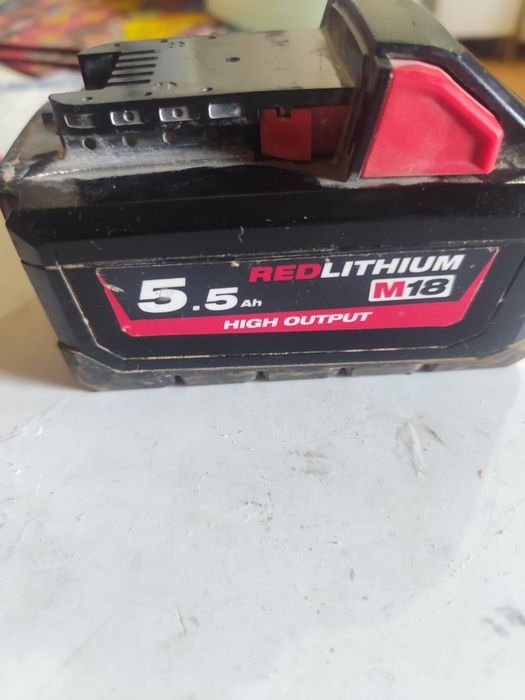 Bateria Milwaukee M18 5.5 Ah High Output
