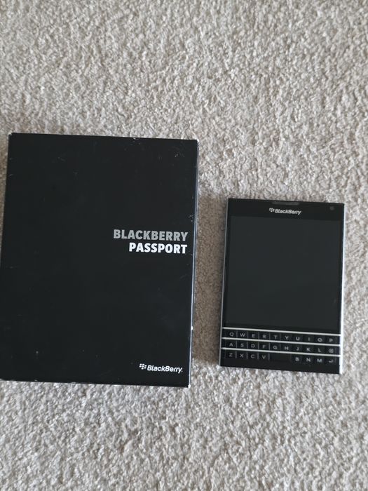 BlackBerry passport uszkodzony