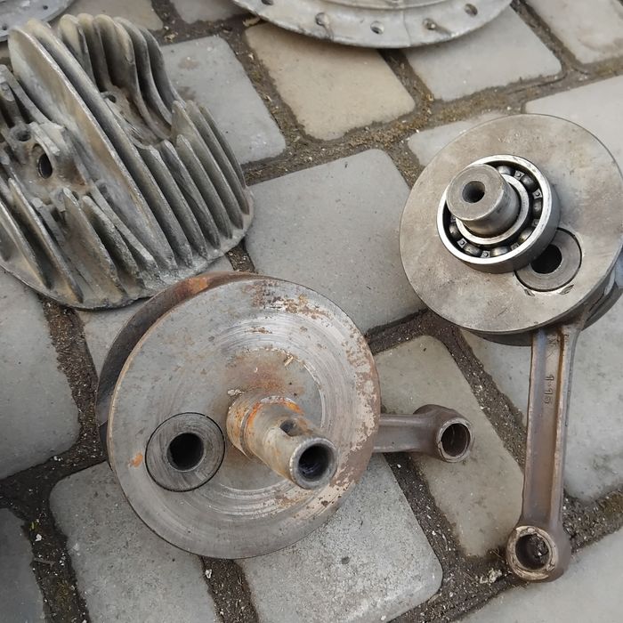 Мотозапчастини ступиця