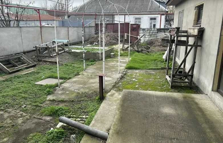 продам дом новой постройки район ж/м Коммунар
