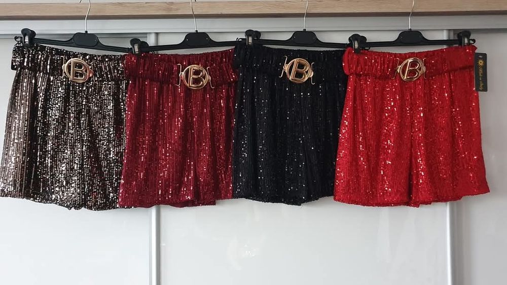 Spodenki cekinowe z paskiem ze złotą klamrą !!! WYPRZEDAŻ !!!