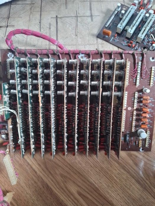 Плати електронні