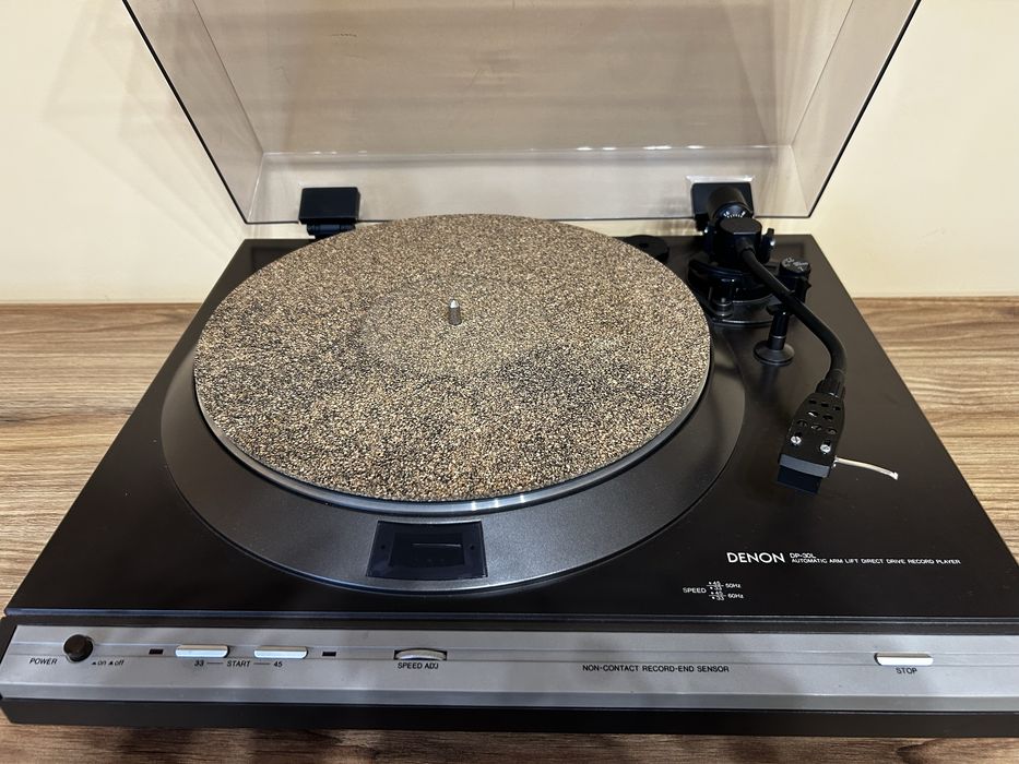 Вініловий програвач Denon DP-30L