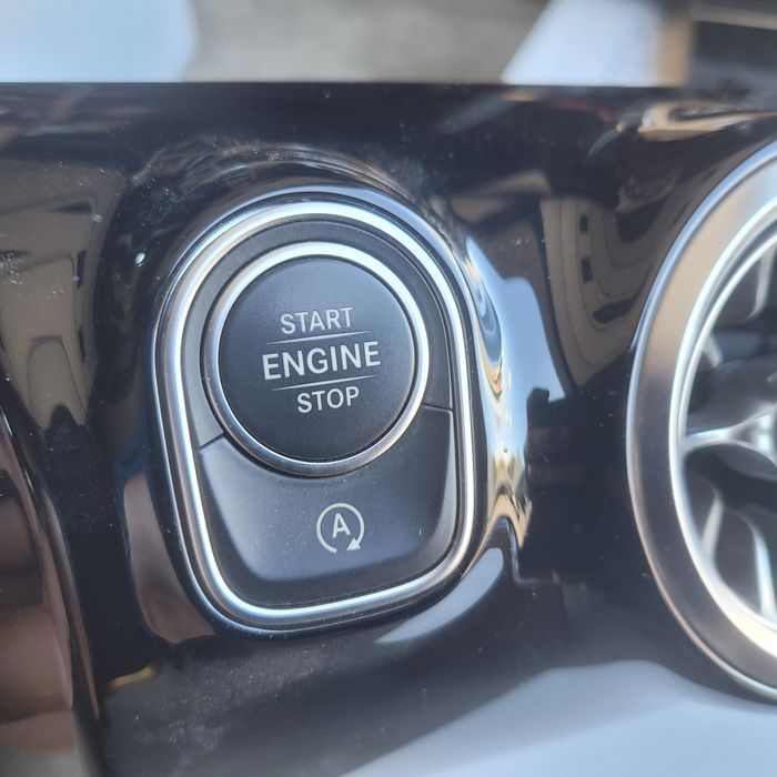 Panel nawiewu z przyciskiem start stop Mercedes A klasa AMG A177