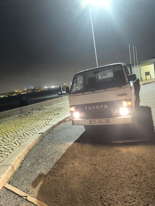 Transporte de materiais, entulhos entre outros