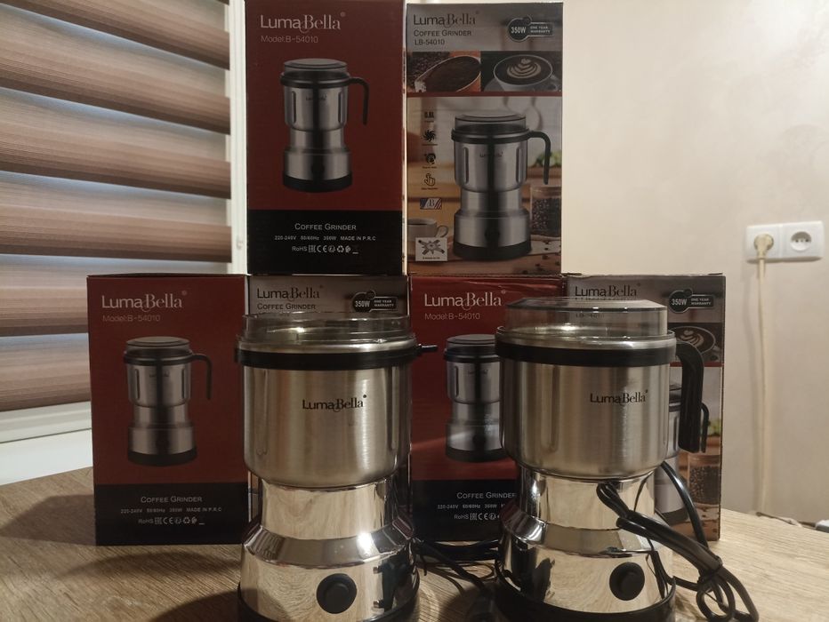 4  леза,350 W, Лідер продажів потужна кавомолка , кофемолка Luma Bella