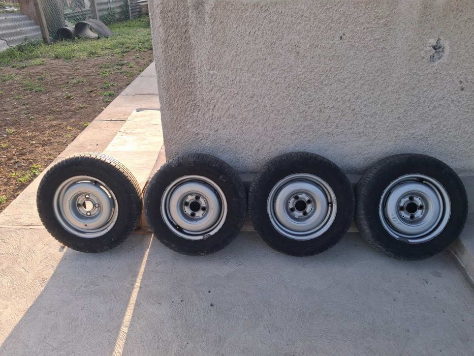 Продам колеса R13 175/70