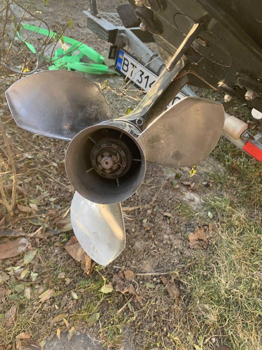 Катер FINVAL 470  з двигуном SUZUKI DF 70