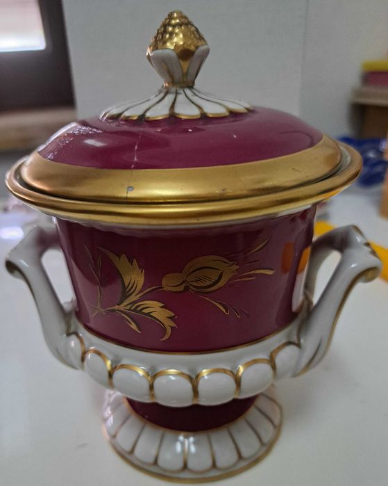 Pote decorativo, com tampa