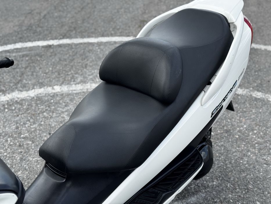 Продам  Максі скутер Suzuki Sky Weve 250 стан ідеаал, Можливий обмін на авто з моєю чи вашою доплаттю
