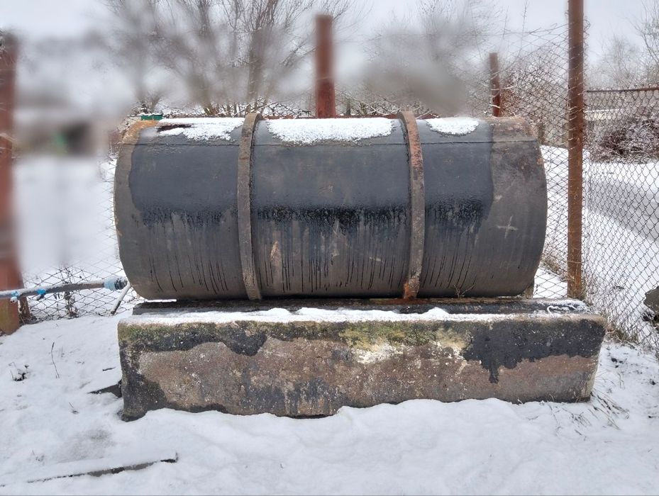 Бочка для краплинного поливу 300 л + труба з краниками 30 м