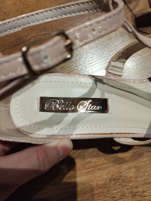 Sandałki damskie szpilki błyszczące paski Bello Star rozm 38