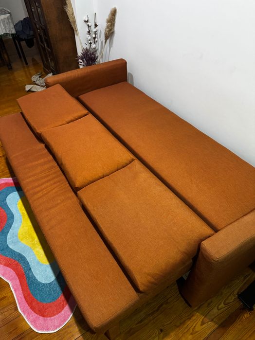 FRIHETEN Sofá-cama 3 lugares, Faringe laranja acastanhado