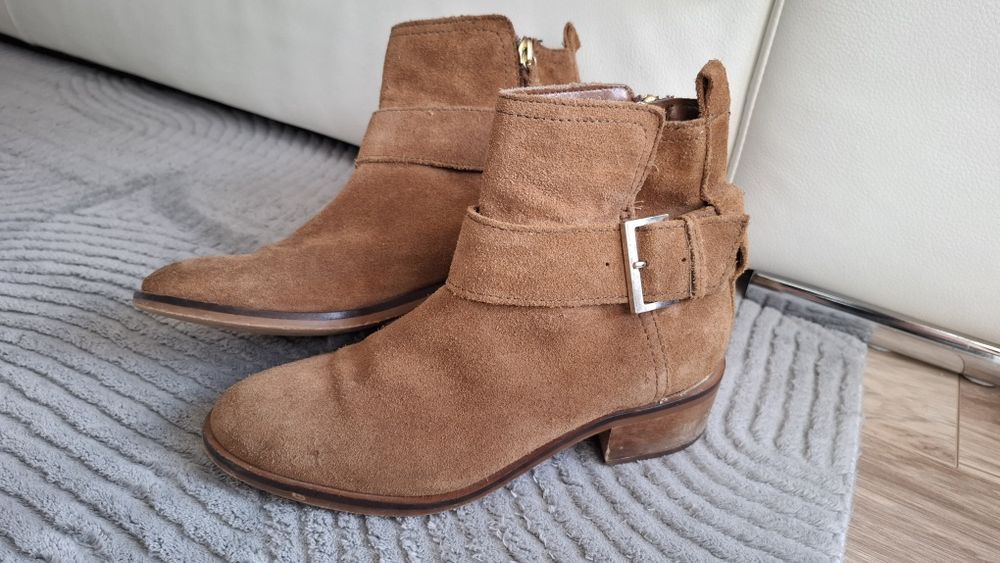 Botki damskie skórzane Stradivarius 38 rozm.