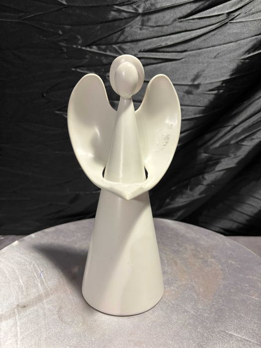 Ceramiczny anioł skrzydła w kształcie serca