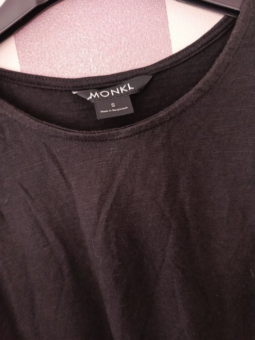 Czarna sukienka damska Monki S