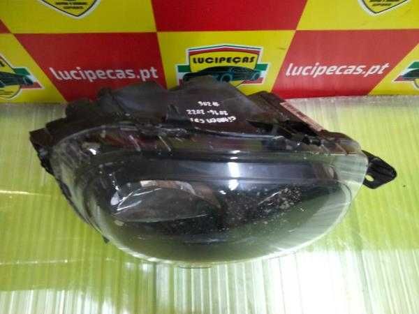 Otica Direita Citroen C3 III | 102905