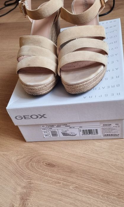 Босоніжки Geox, 41 розмір