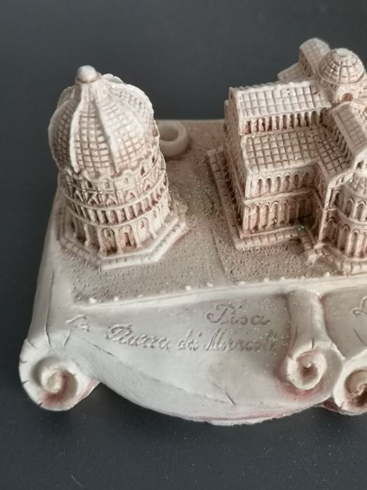 Pamiątka z Włoch, Pisa