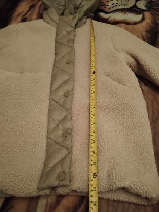 Куртка для дівчинки з шерпи фірми ZARA