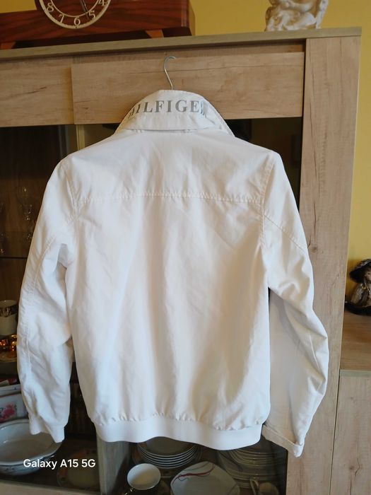 Biała przejściowa kurtka męska Tommy Hilfiger XS