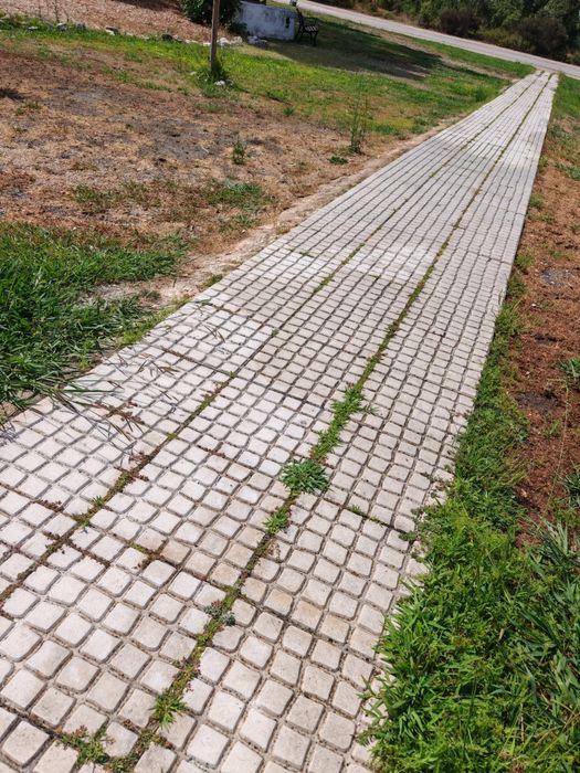 Peças em pedra para chão