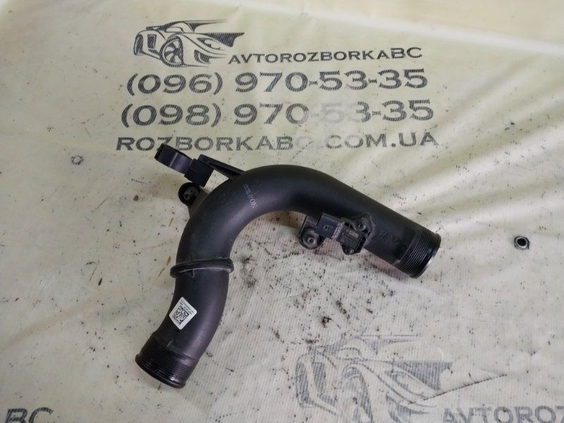 Патрубок интеркулера Volkswagen Tiguan 2022